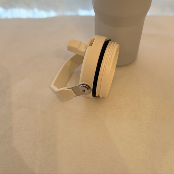 Stanley Light Blue Insulated Tumbler - Picture 10 of 11